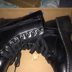 Black Leather Women’s boots